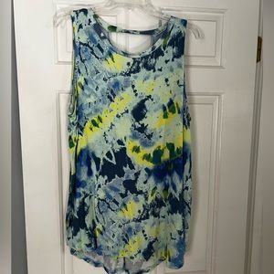LIVI tunic style tank